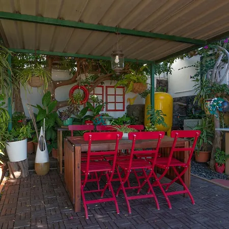 Semesterbostad Casa Aloe *